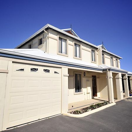 Palm Beach Manor Rockingham Esterno foto