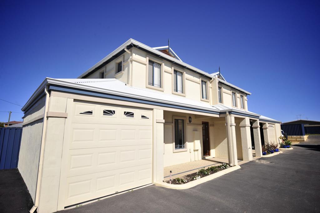 Palm Beach Manor Rockingham Esterno foto